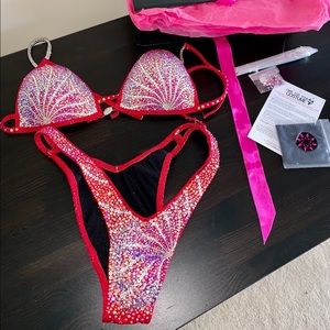 Muscle Dazzle Figure Suit (NEW)